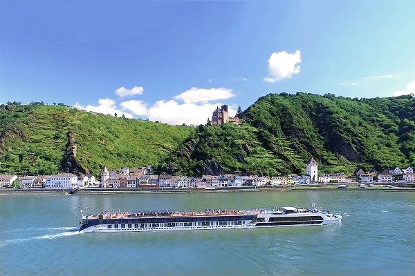 AmaWaterways Opens 2022 Bookings Early Because of High Demand