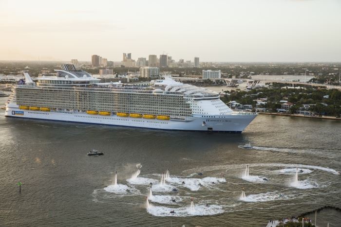 Formal night on outlet harmony of the seas