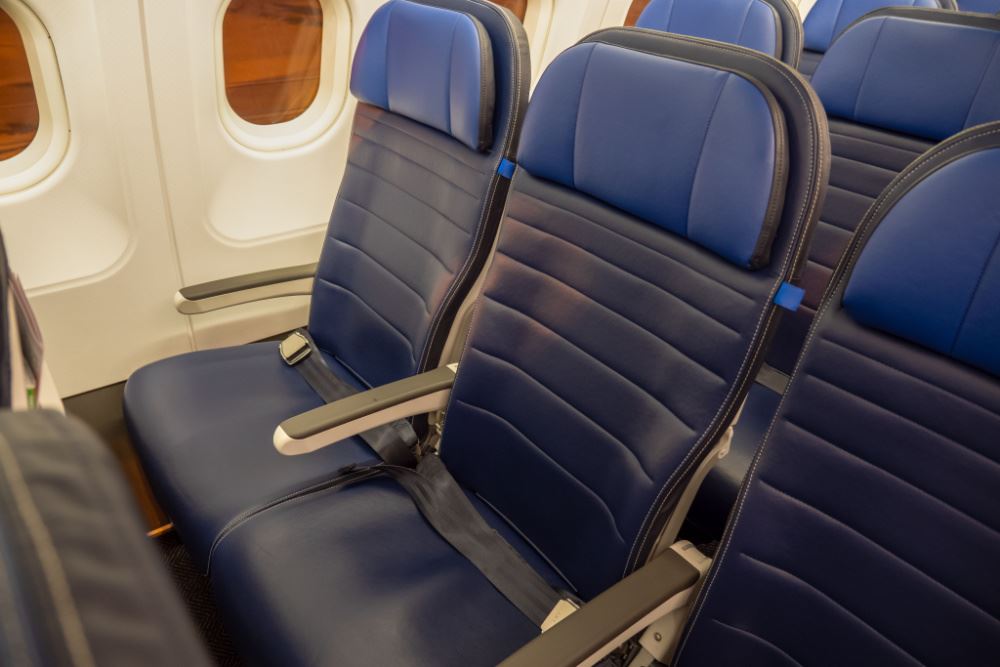 Jump Seat Etiquette in the Boeing 737 